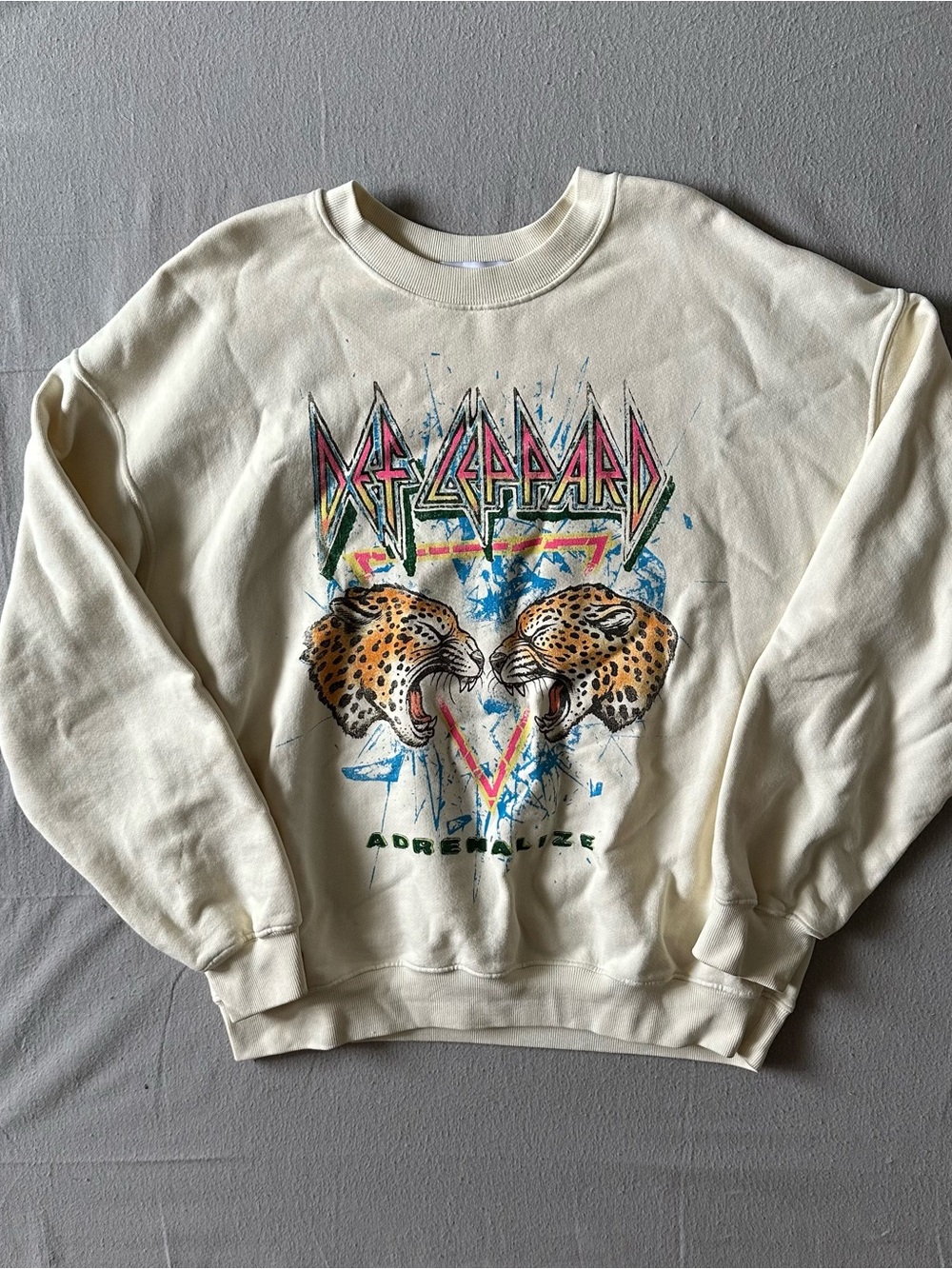 Daydreamer Def Leppard Adrenalize Graphic Sweatshirt Medium Band Tee
